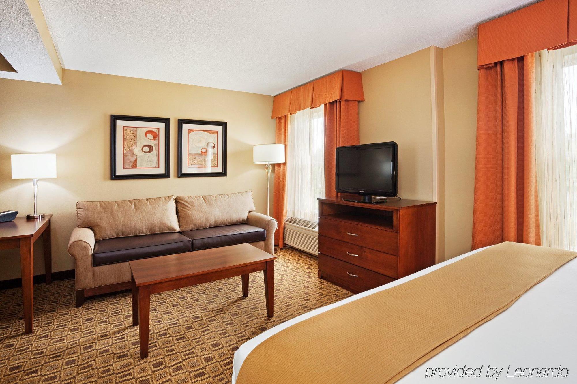 Comfort Suites Near Birkdale Village- Huntersville Quarto foto